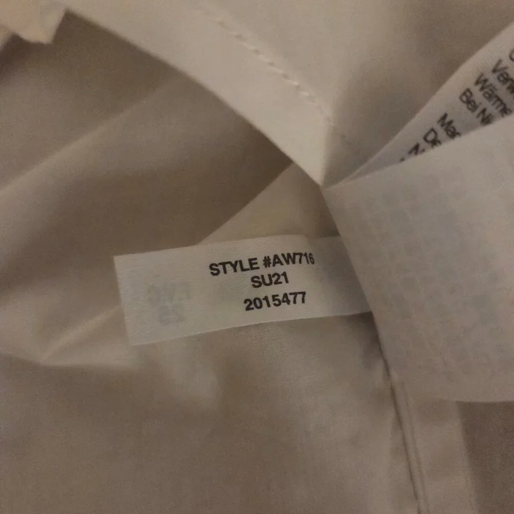 NWT J Crew Relaxed Fit Crisp Organic Cotton Poplin Button Up Shirt Size 22 White - Picture 9 of 11